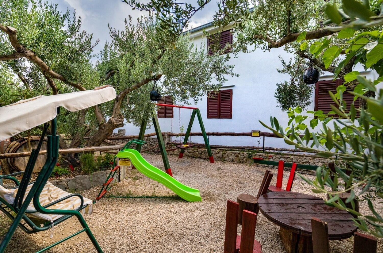 Apartment Damir Tučepi Kültér fotó